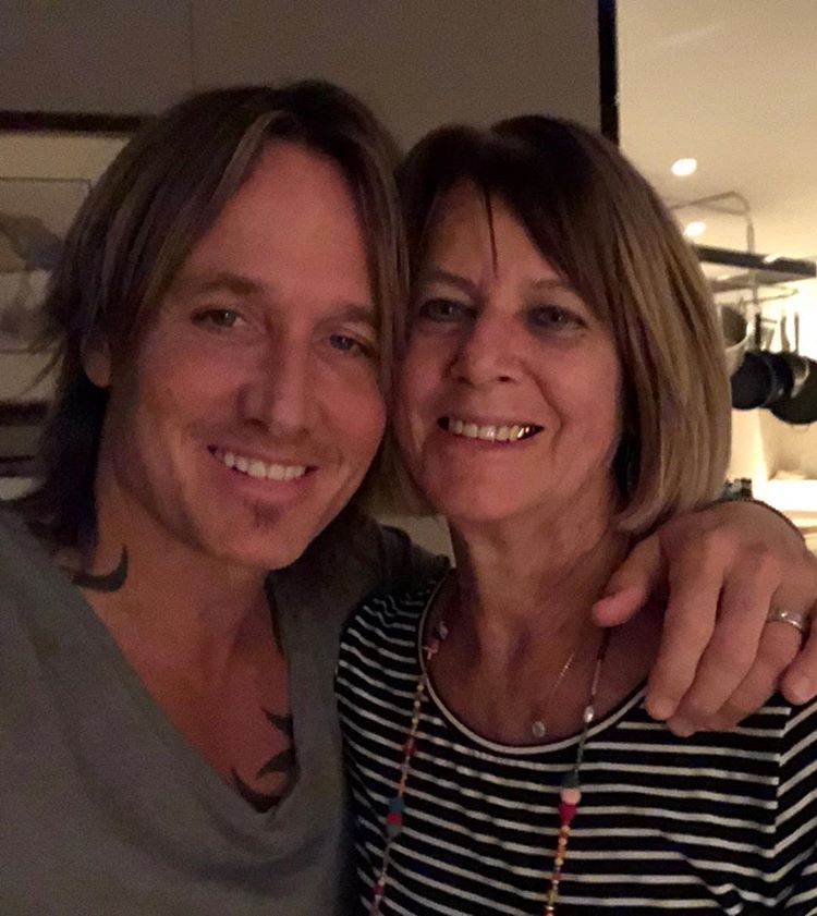 mother KEITH URBAN