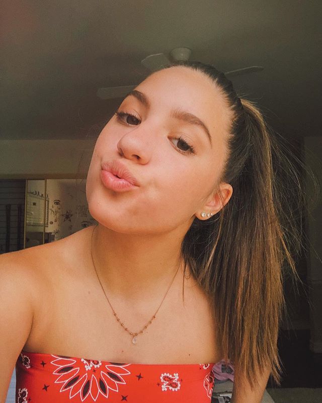 Maddie Ziegler sister