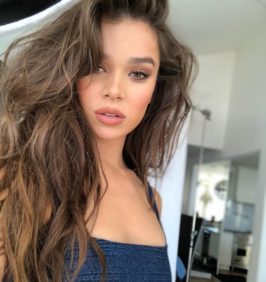 Hailee Steinfeld