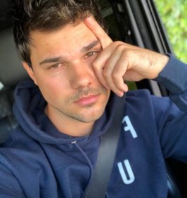 Taylor Lautner