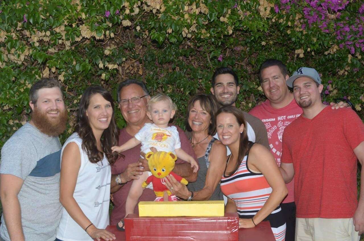 Tyler Hoechlin family 