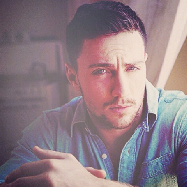 Aaron Johnson family in detail: wife, daughters, parents, sister