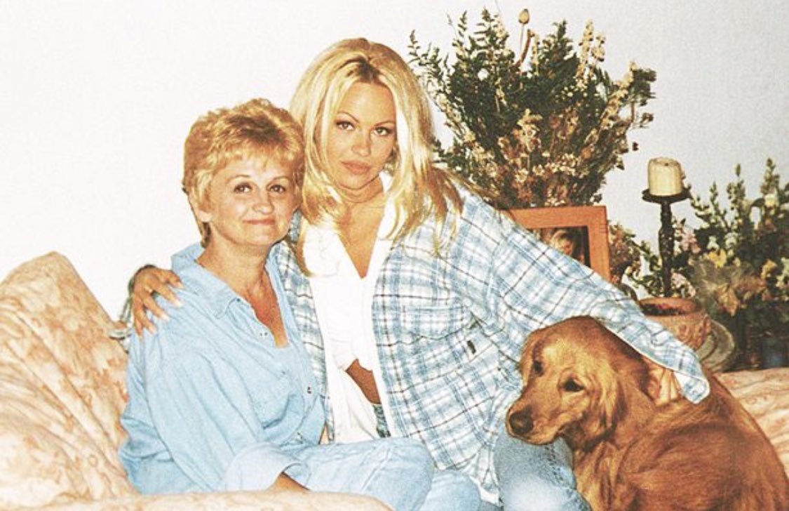 Carol Grosco-Anderson mother Pamela Anderson