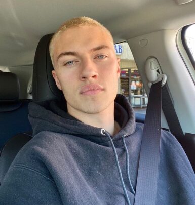 Lucky Blue Smith biography